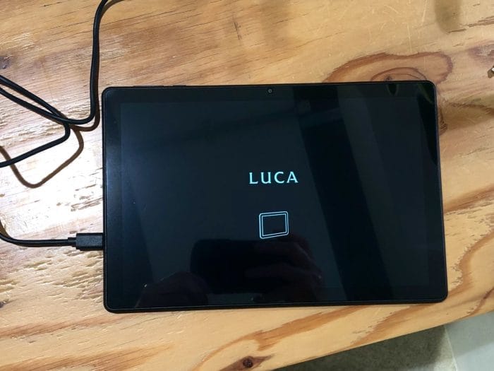 アイリスオーヤマ　タブレット　iPad オススメだったアイリスオオヤマのタブレットLUCAを買ってみた